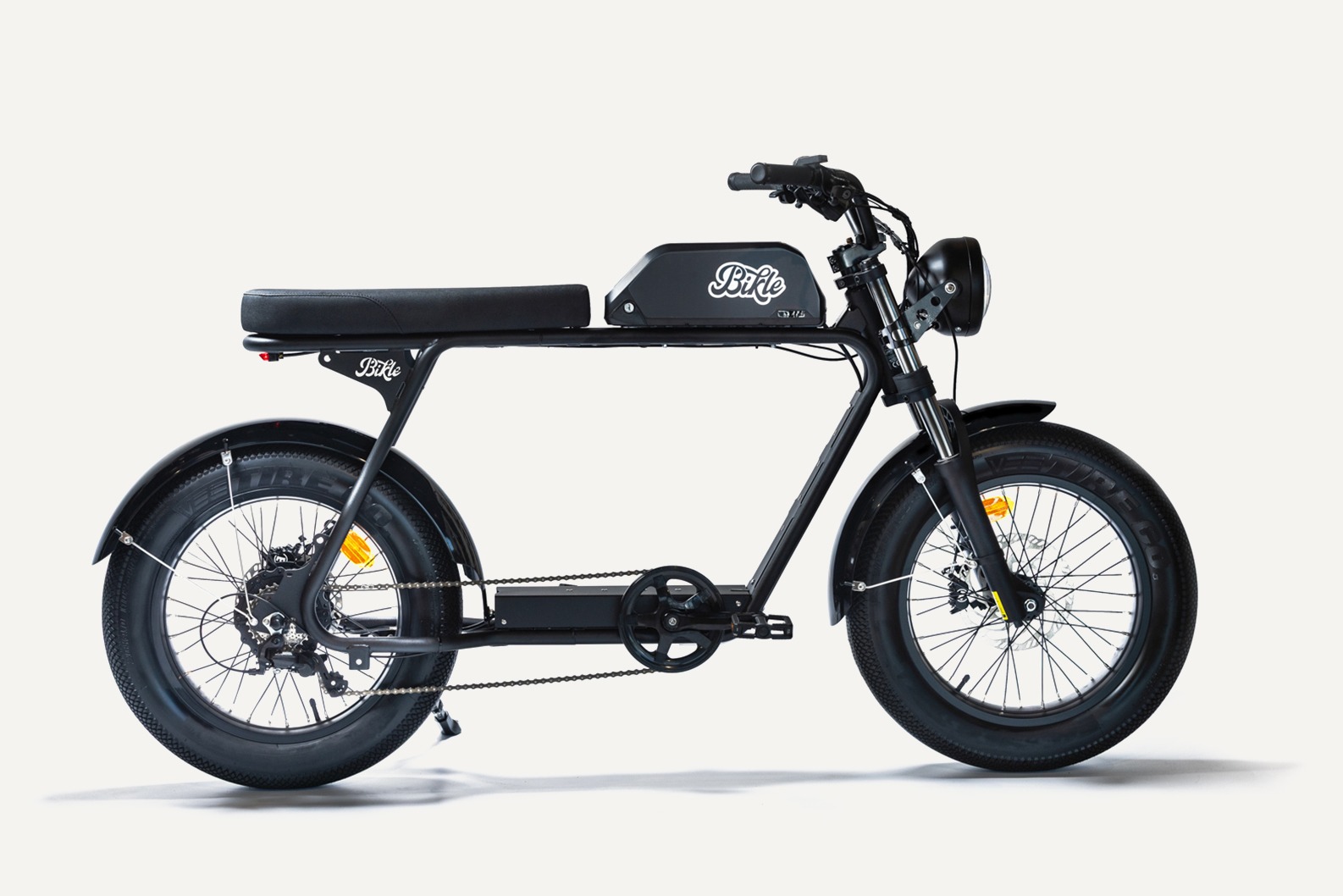 Modèle R+